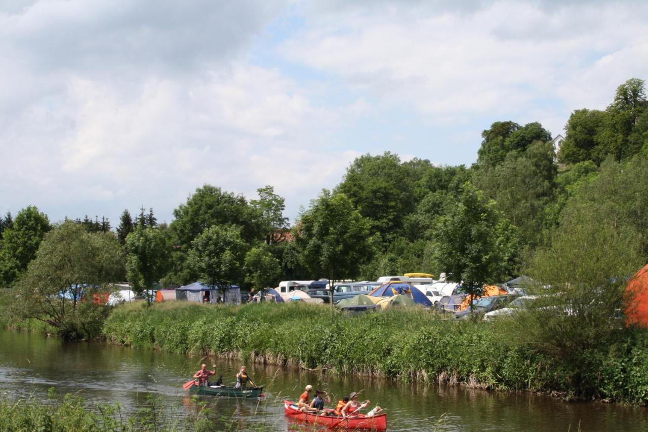 Ferienwohnungen am Campingplatz Trendelburg Exterior foto